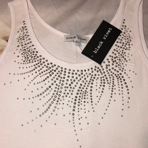 NWT - Embellished Slinky Material White Tank. Med - Picture 2 of 6
